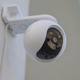 Cámara Wi-Fi con Paneo e Inclinación H8 Pro